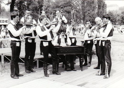 D. Horňák (vzadu uprostřed) v CM Olšava, 80. léta minulého století