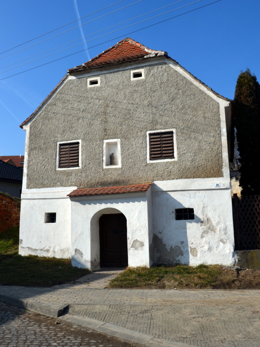 Patrová lisovna u čp. 205