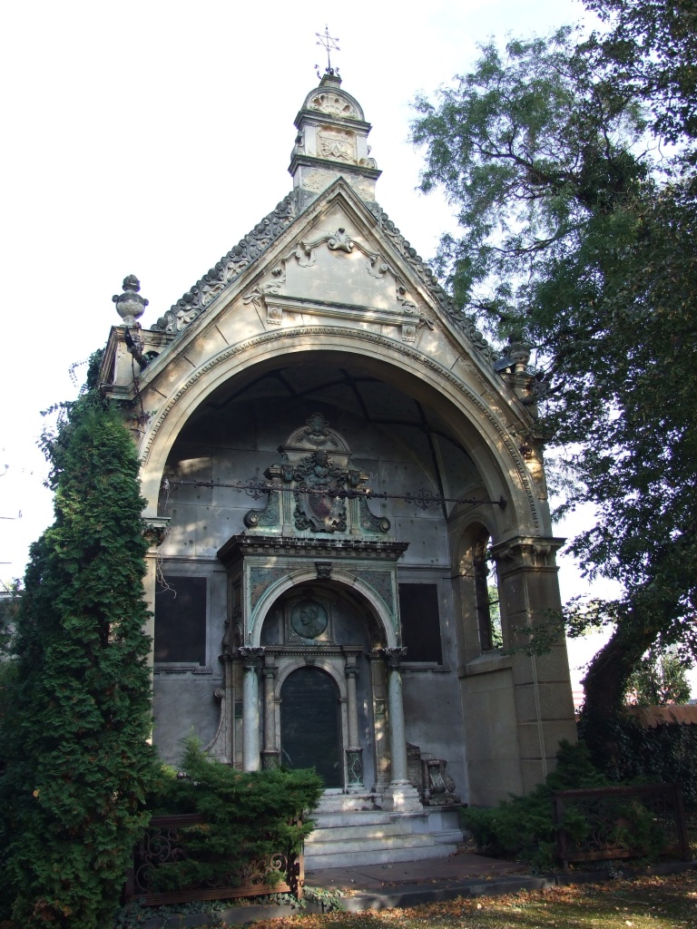 Hrobka Ignaze Kuffnera pře restaurováním, r. 2015